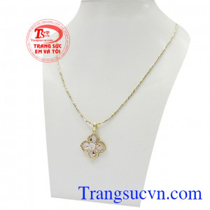 Sản phẩm thích hợp làm quà tặng cho người thân hoặc bạn bè,Bộ dây vàng nữ thanh lịch
