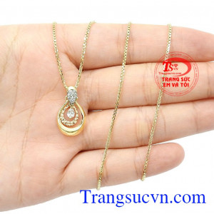 Công ty chúng tôi chuyên cung cấp các sản phẩm trẻ trung, hợp thời trang cho phái đẹp thuộc mọi lứa tuổi,Bộ dây vàng nữ xinh xắn