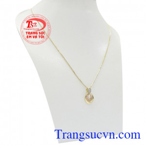 Bộ dây vàng nữ xinh xắn đơn giản nhưng không kém phần nổi bật là vũ khí giúp chị em luôn nổi bật dù diện bất kỳ loại trang phục nào,Bộ dây vàng nữ xinh xắn