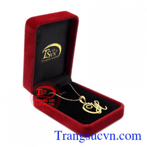 Bộ mặt dây chuyền chữ CH