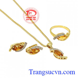 Bộ trang sức Citrine ấn tượng uy tín, chất lượng.