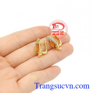 Hoa tai nữ thạch anh vàng đẹp thiên nhiên, thanh lịch.