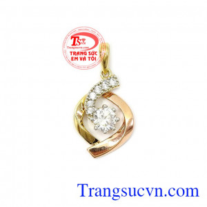 Mặt dây nữ nhỏ nhắn 18k nhập khẩu từ Hàn Quốc, được chế tác vô cùng tinh xảo,Mặt dây nữ nhỏ nhắn 18k