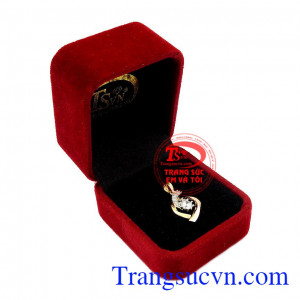 Mặt dây nữ nhỏ nhắn 18k