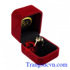 Nhẫn nữ đá Sapphire đẹp có giấy kiểm định đá quý uy tín.