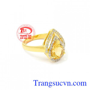 Nhẫn nữ đá thạch anh vàng đẹp có giấy kiểm định uy tín.