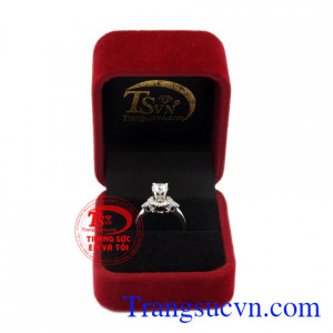 Nhẫn nữ vàng trắng ấn tượng