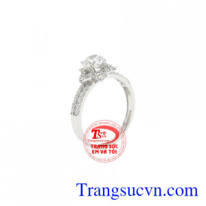 Nhẫn nữ vàng trắng ngôi sao lấp lánh được chế tác tinh tế, công nghệ 3D Italy.