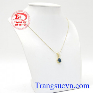 Topaz mang đến nguồn năng lượng giúp người dùng luôn mạnh mẽ, may mắn và thành công,Bộ mặt dây Topaz sang trọng
