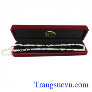 Dây chuyền bạc hoài bão