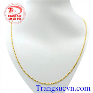 Dây chuyền ý 10k đẹp đảm bảo chất lượng,dây chuyền nữ vàng uy tín dành cho phái đẹp,đeo cùng mặt dây chuyền,dây chuyền vàng là món quà sinh nhật,ngày kỷ niệm ý nghĩa