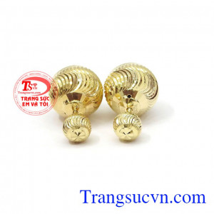 Hoa tai đẹp đẳng cấp với kiểu dáng thời trang mang phong cách sang trọng.