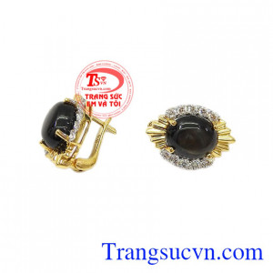 Hoa tai saphir sao quý tộc thiết kế với phong cách hiện đại, sang trọng cho người dùng luôn tự tin và quyến rũ.