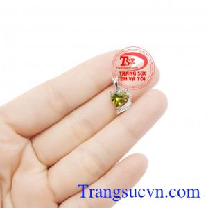 Mặt dây đẹp xinh xắn