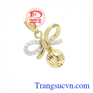 Mặt dây nữ đẹp xinh xắn khơi dậy yêu thương là món quà ý nghĩa dành tặng bạn gái