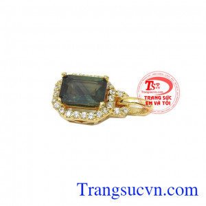 Mặt dây chuyền Sapphire bọc vàng quý phái tinh tế