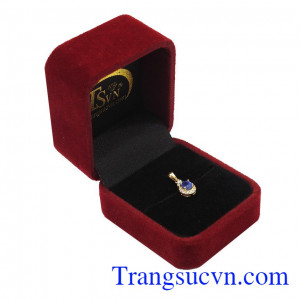 Mặt dây chuyền Sapphire bọc vàng quý phái tinh tế