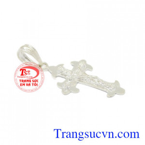 Mặt dây thánh giá bạc đẹp không chỉ là món đồ trang sức mà còn đem lại may mắn, điềm lành cho người đeo.