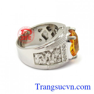 Nhẫn bạc thạch anh vàng đẳng cấp là món quà ý nghĩa cho người yêu thương