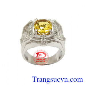 Nhẫn bạc thạch anh vàng mạnh mẽ đeo hợp thời trang, sang trọng và đẳng cấp