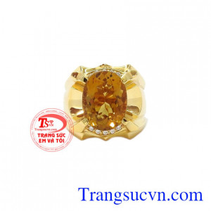 Nhẫn nam vàng Citrine đẹp với sự kết hợp của thạch anh vàng thiên nhiên và vàng 14k làm nổi bật vẻ sang trọng, thanh lịch cho phái mạnh.