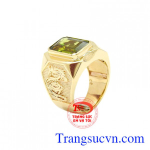Nhẫn nam vàng Peridot chất lượng có giấy kiểm định đá quý uy tín.