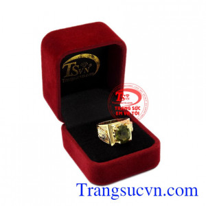 Nhẫn nam vàng Peridot tinh tế