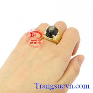 Nhẫn nam vàng Sapphire sao độc đáo