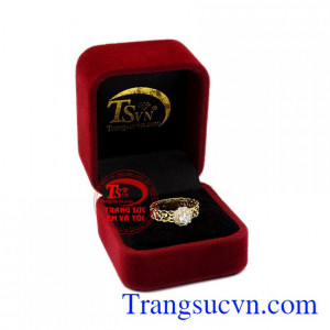 Nhẫn nữ kim tiền xinh xắn