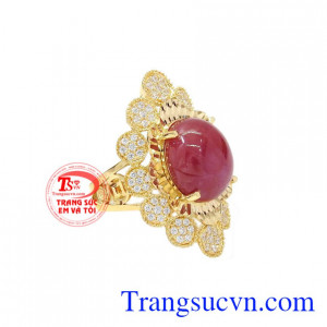 Nhẫn nữ vàng Ruby sao độc đáo tôn lên vẻ sang trọng, quyền quý cho người đeo.