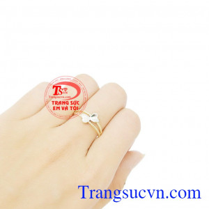 Nhẫn nữ trái tim xinh xắn
