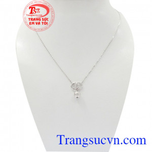 Bộ dây vàng trắng tinh tế mang đến nét dịu dàng, thanh lịch dành tặng phái đẹp