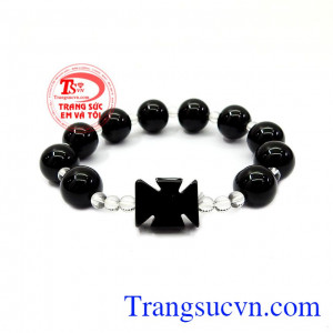 Chuỗi tay mân côi mã não đen được chế tác từ đá mã não đen chất lượng cao, kiểu dáng đẹp và tinh tế,Chuỗi tay mân côi mã não đen