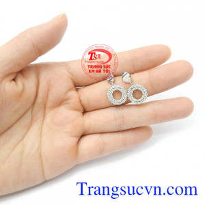 Hoa tai vàng trắng thương hiệu uy tín, chất lượng, giao hàng nhanh trên toàn quốc.