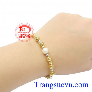 Sản phẩm thích hợp làm quà tặng cho người thân hoặc bạn bè,Lắc tay nữ ngọc trai