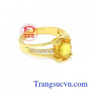Nhẫn nữ Sapphire vàng chất lượng vàng 18k giao hàng trên toàn quốc.