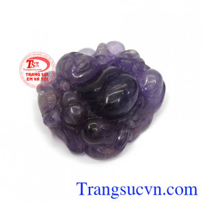 Phật chạm khắc tinh xảo, sắc nét, sống động, thích hợp làm mặt dây chuyền đeo sang trọng, mạnh mẽ