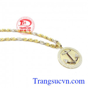Mặt dây chuyền vàng đẳng cấp là sản phẩm được thiết kế 3D tỉ mỉ tới từng chi tiết