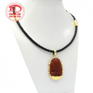 Đá mã não mang lại sự tự tin, cải thiện khả năng giao tiếp, giúp người chủ nhân gặp nhiều may mắn, bình an,Bộ dây phật mã não tuổi Sửu - Dần