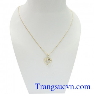 Bộ dây trái tim vàng là sản phẩm bộ dây chuyền vàng tây đẹp sang trọng được các bạn trẻ yêu thích