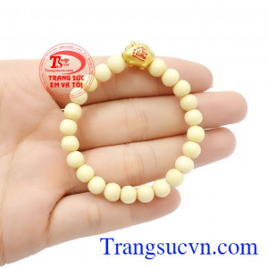 Sản phẩm thích hợp làm quà tặng cho các bé nhân dịp đầy tháng, đầy năm,Chuỗi tay dâu heo vàng ta