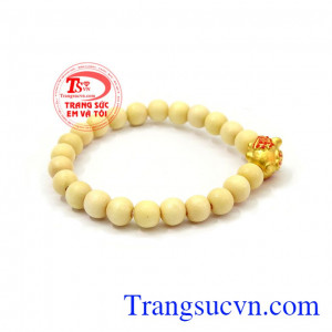 Vòng dâu tằm cho bé giúp bé tránh gió, chống nhức đầu, đau xương khớp,Chuỗi tay dâu heo vàng ta