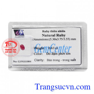 Đá quý Ruby ép vỉ thiên nhiên phù hợp gắn với mặt dây, nhẫn, hoa tai mang lại vẻ sang trọng, quý phái cho người đeo.