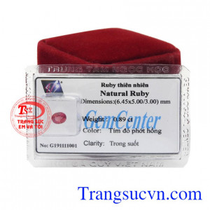 Đá Ruby ép vỉ có giấy kiểm định từ tung tâm kiểm định uy tín cấp.