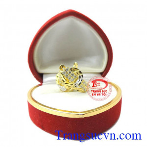 Hoa tai giá rẻ mang lại vẻ đẹp thời thượng, thanh lịch cho phái đẹp. Hoa tai giá rẻ giao hàng toàn quốc.