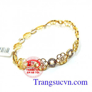 Lắc vàng nữ dành cho nữ Những mẫu lắc tay nữ Cực Đẹp dành cho phái đẹp sản phẩm lắc tay vàng nữ Chất lượng đảm bảo Uy tín.