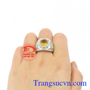Nhẫn bạc thạch anh vàng chất lượng tinh tế.
