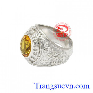Nhẫn bạc thạch anh vàng đẹp nam tính thương hiệu Em và Tôi đảm bảo chất lượng, uy tín.