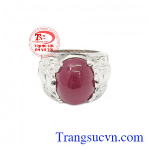 Đá Ruby có một năng lượng vô cùng mạnh mẽ và mang đến rất nhiều ý nghĩa về mặt phong thủy,Nhẫn nam bạc Ruby thiên nhiên