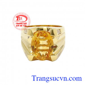 Sự kết hợp hoàn hảo này mang đến vẻ sang trọng và mạnh mẽ cho nam giới,Nhẫn nam thạch anh vàng cao cấp